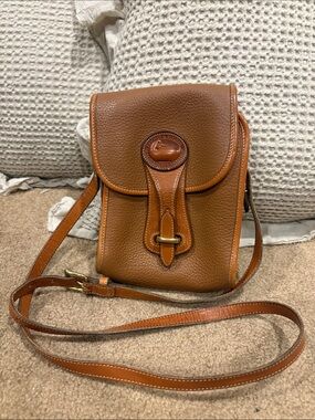 Dooney & Bourke vintage small crossbody